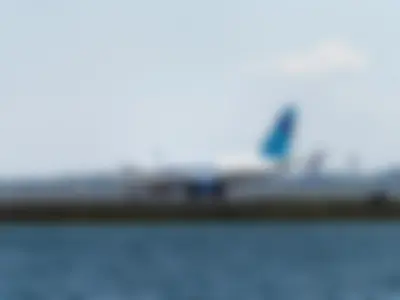 United Airlines Boeing B737-724 (registration number N33714) taxiing on taxiway N